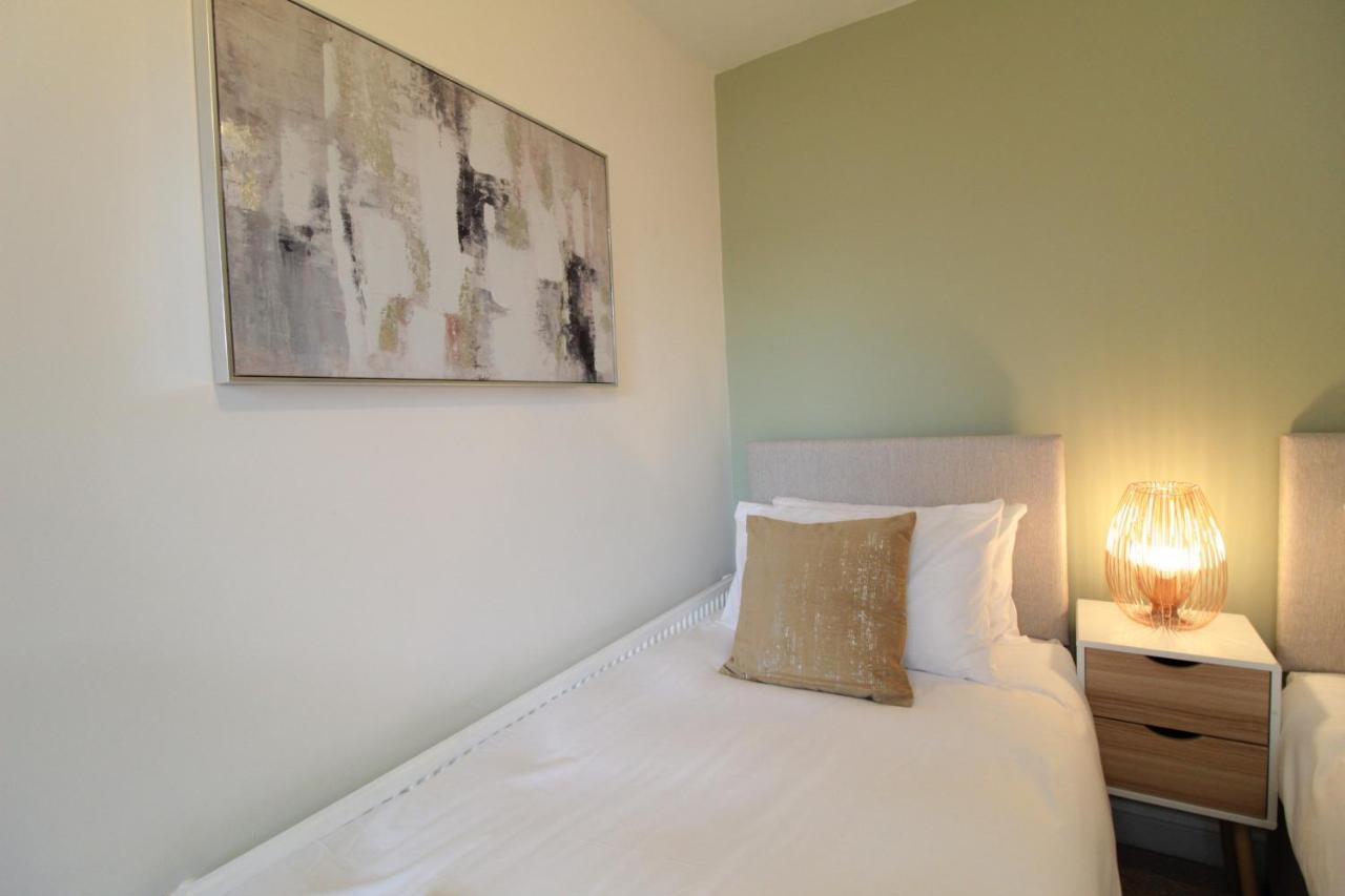 Alma House By 360Stays - Private Garden, Free Parking, Close To Oxford City Centre With Parking Zewnętrze zdjęcie